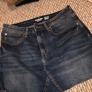 Denim skirt